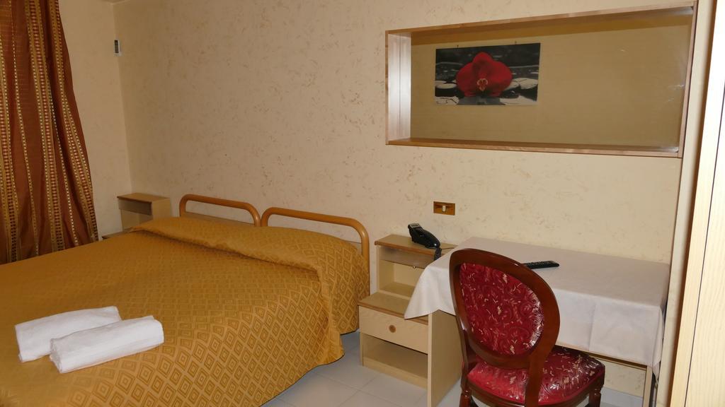 Hotel L'Ulivo Mirabella Eclano Extérieur photo