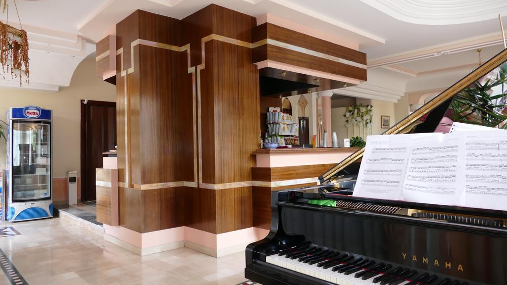 Hotel L'Ulivo Mirabella Eclano Extérieur photo